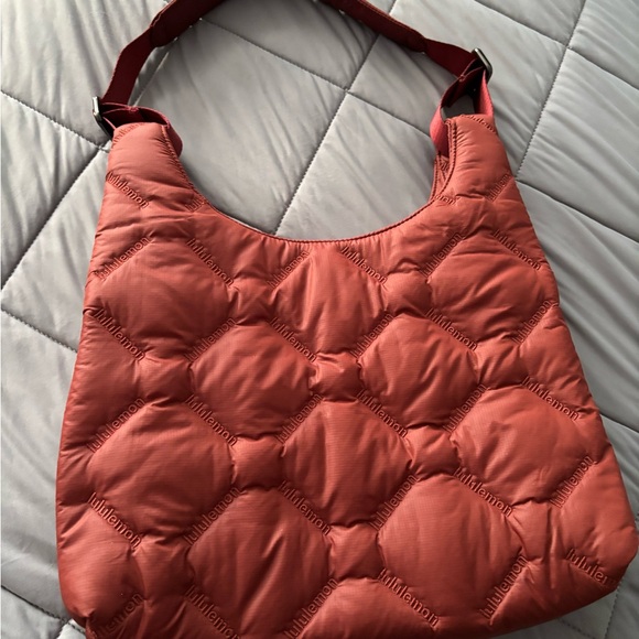 Lululemon Athletica Quilted Orange Hobo Bag…super cute!! - Picture 2 of 8